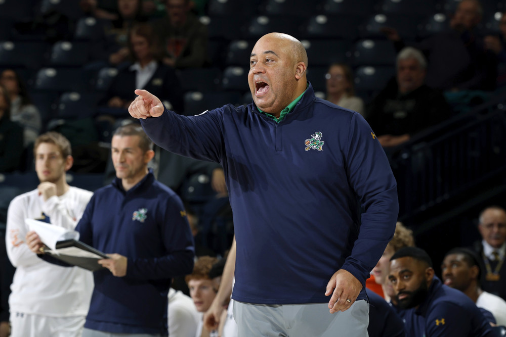 micah shrewsberry coaches the Irish